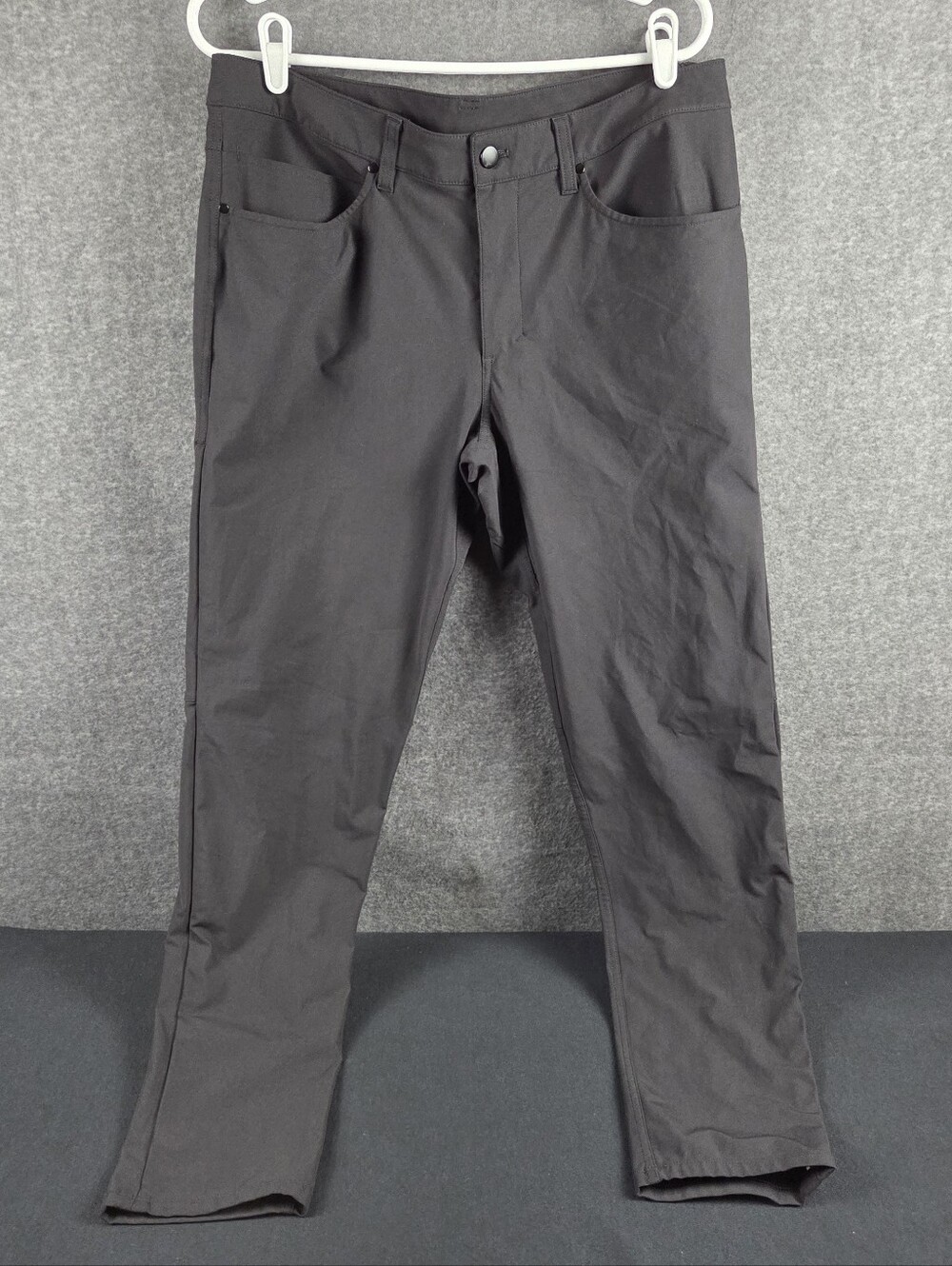 Lululemon ABC Pants Mens 34x32 Black Tapered Leg Stretch